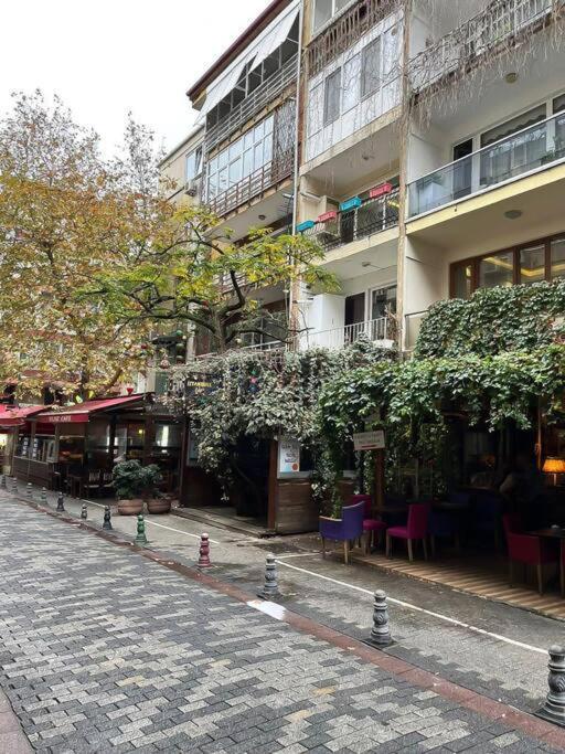 House In The Center Of Kadikoy Istambul Exterior foto